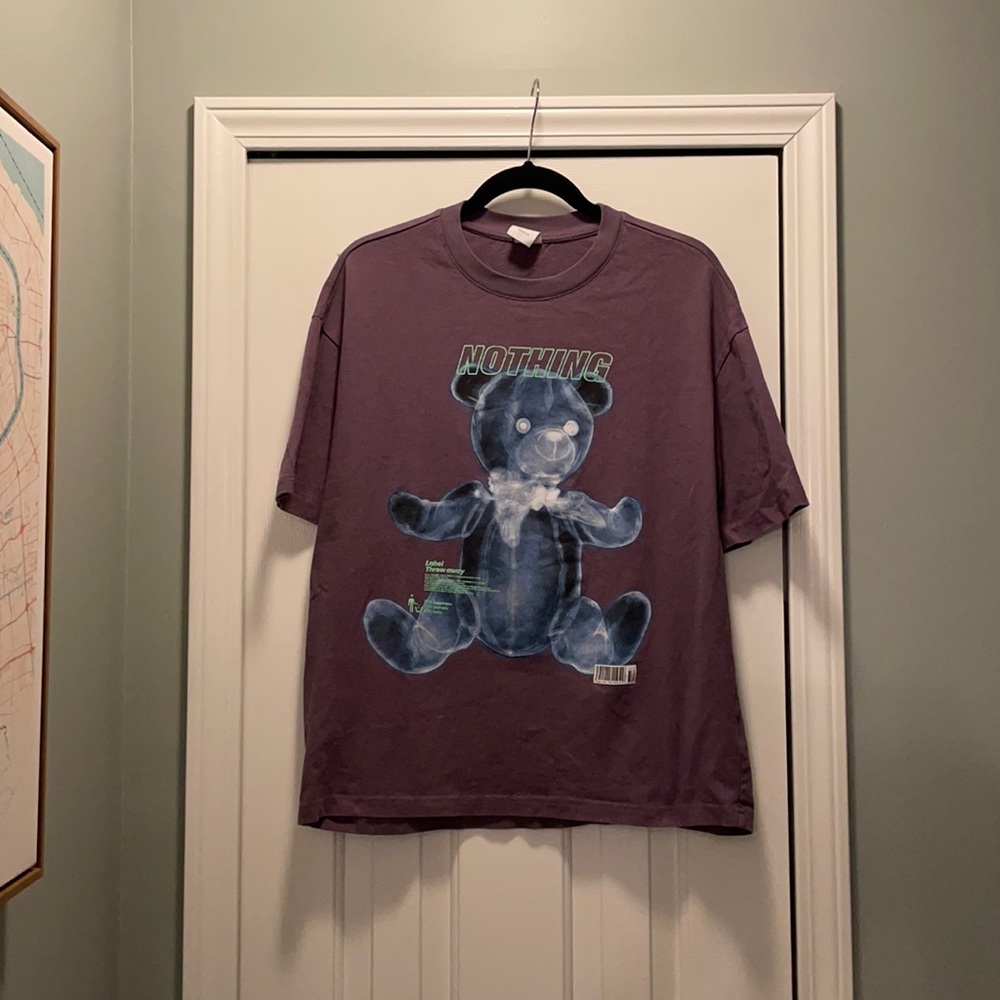 Oversize purple graphic bear tee